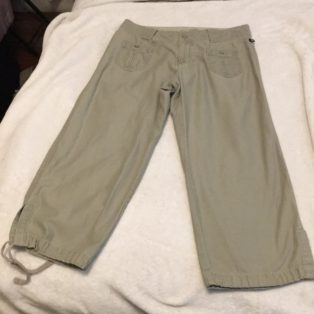 The North Face cropped pants